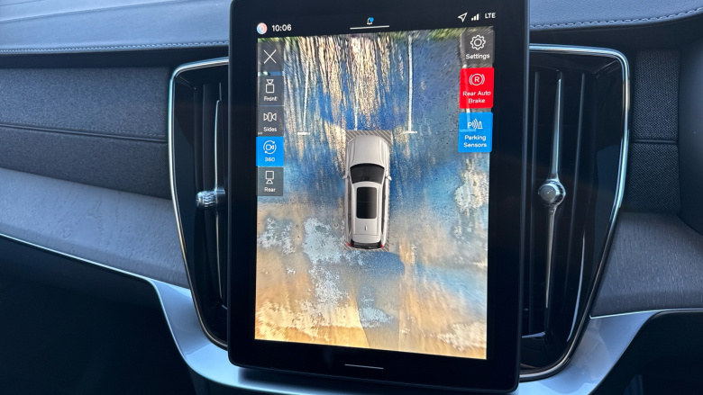 Volvo XC90 2.0 T8 406 PHEV Ultra Dark 5dr AWD Geartronic Estate